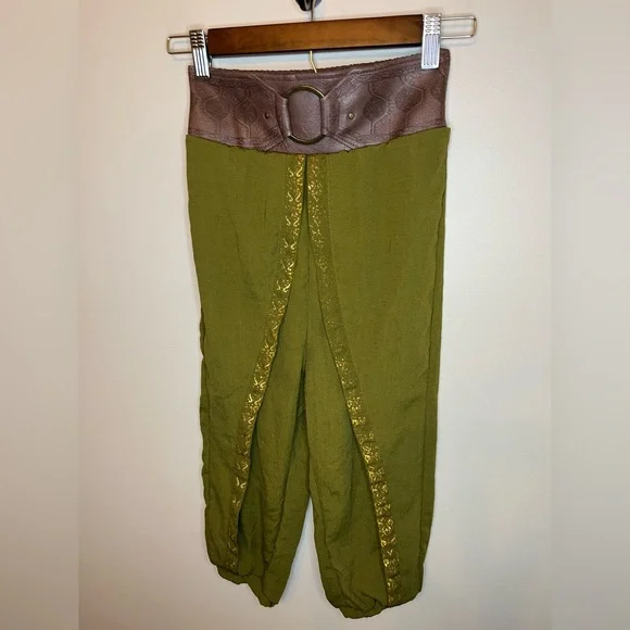 Disney Raya and the Last Dragon Green Harem Pants Brown Belt Size 7/8 Girls EUC - Picture 3 of 6